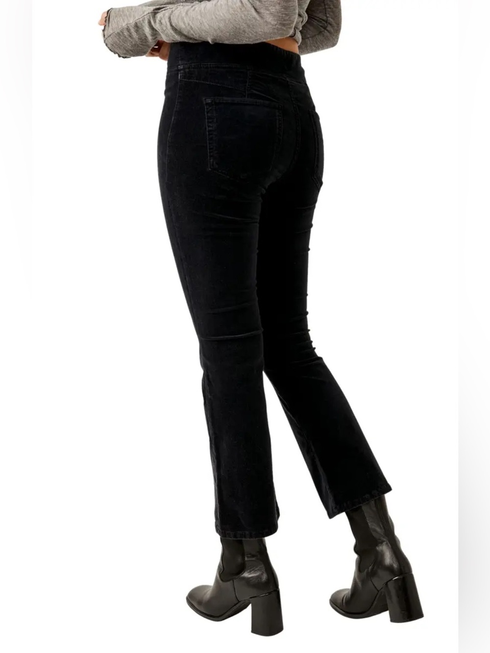 NWT We the Free In My Feelings Crop Boot Mid Rise Black Velveteen sz M Jeans - Picture 2 of 10